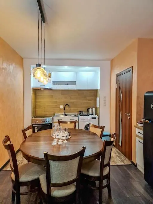 Apartment Bansko Getaway- Ski & Summer Activities , Sleep 6 Bulgaria